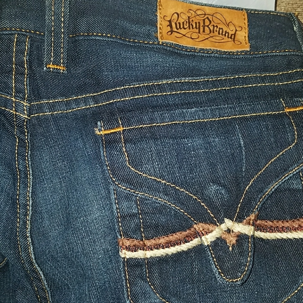 Lucky Brand - Picture 4 of 4